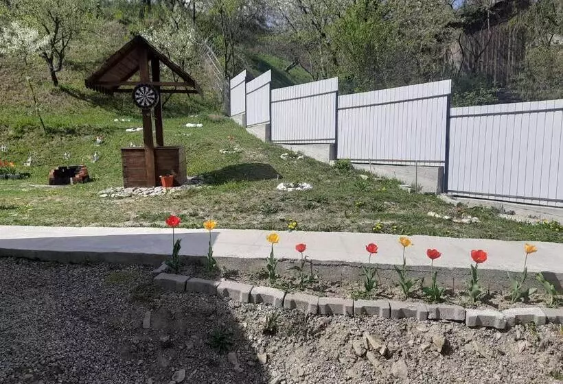 Casa Poiana Largului