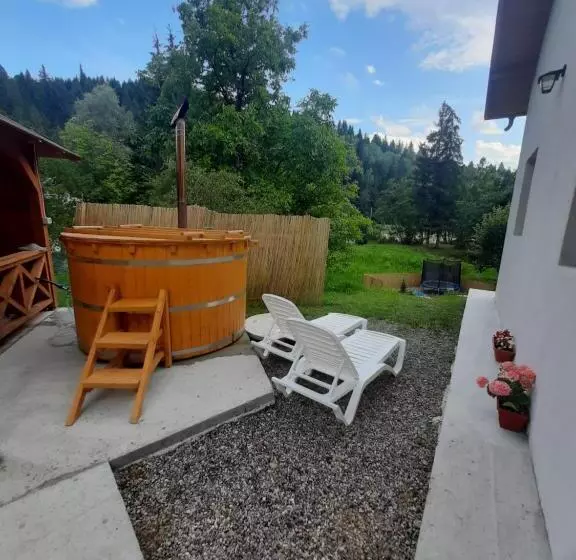 Casa Poiana Largului