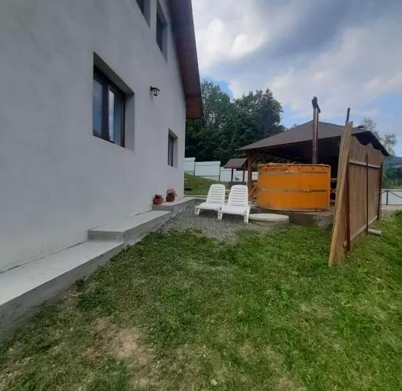 Casa Poiana Largului