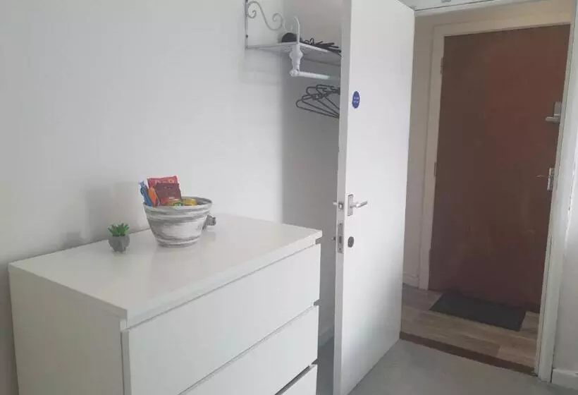 Cozy Crib 1 Bed Studio