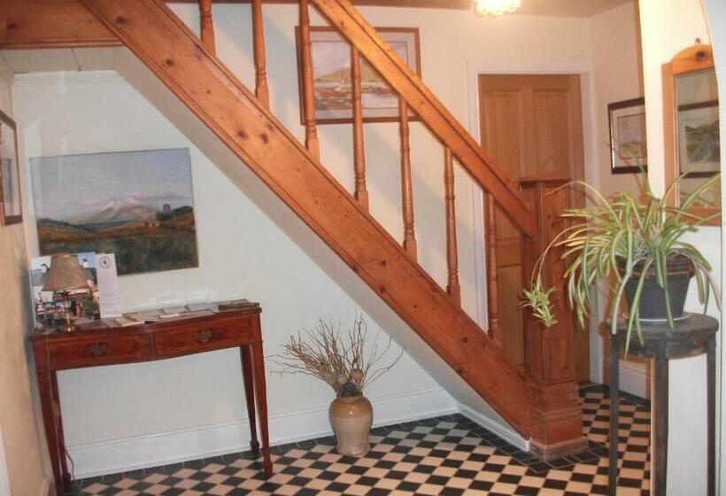 Fuchsia House Bed And Breakfast Connemara