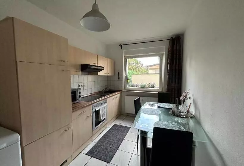 Gemütlich Eingerichtete 2 Zimmer Wohnung In Duisburg Meiderich