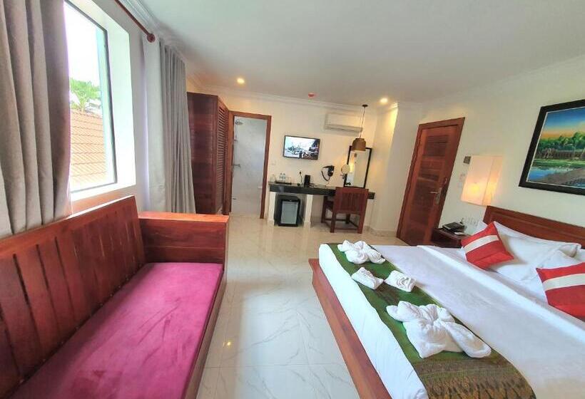 هتل Darling Pub Hostel