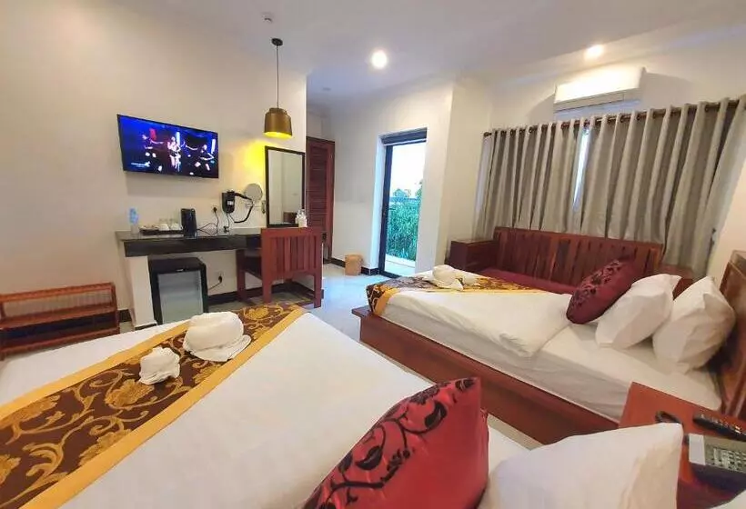 ホテル Darling Pub Hostel