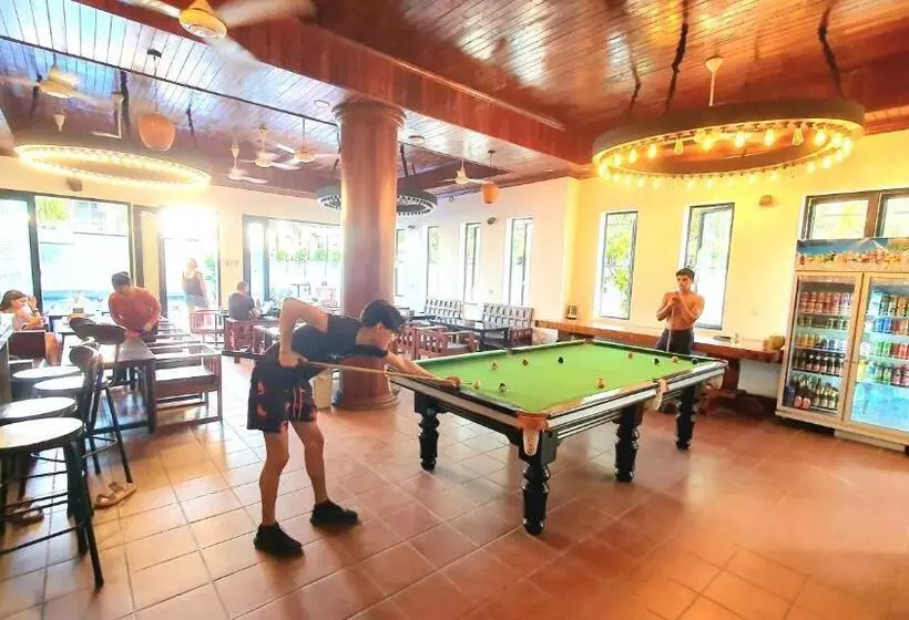 ホテル Darling Pub Hostel