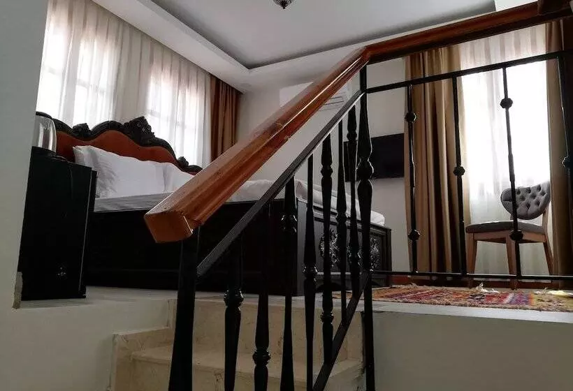 ホテル Woo Town Suites