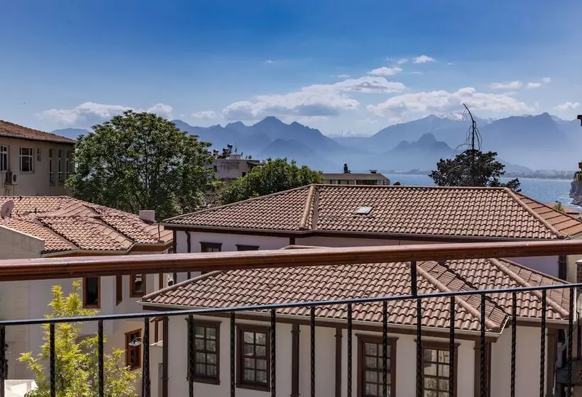 ホテル Woo Town Suites