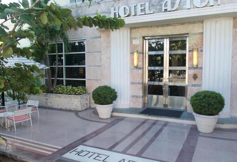 בית מלון כפרי The Astor By Luxurban