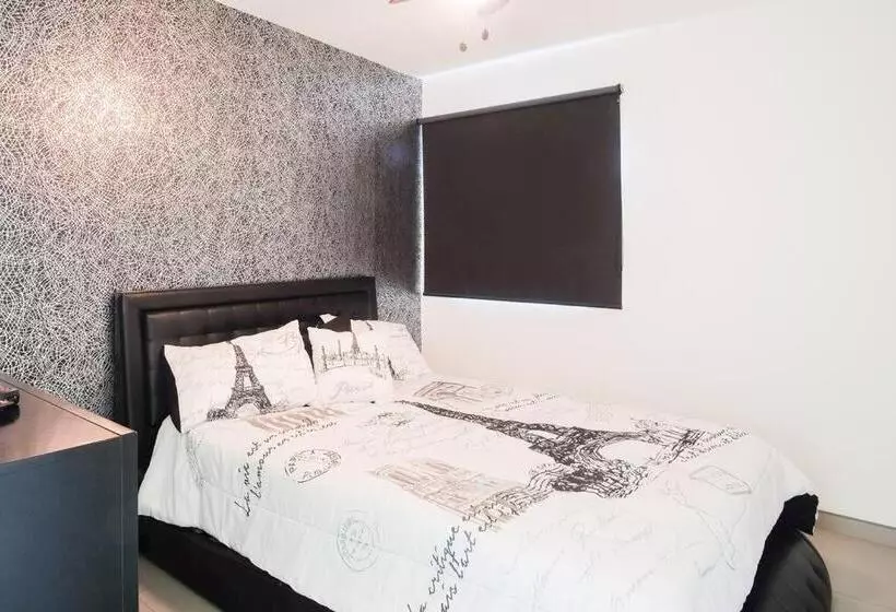 New House / Vip / 1 Block To The Beach