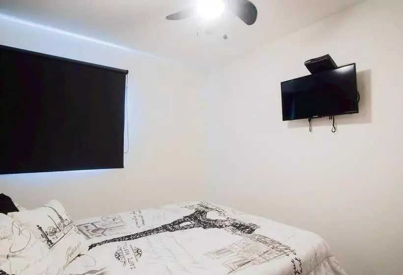 New House / Vip / 1 Block To The Beach