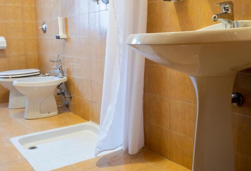 بنسيون Bed & Bike Feltre