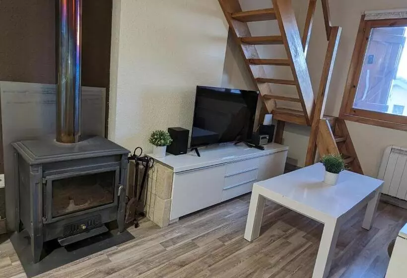 Bonito Y Luminoso Apartamento Con Wifi Aizú   Villanúa