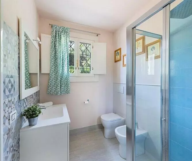 Casa Alba Con Giardino E Patio By Wonderful Italy