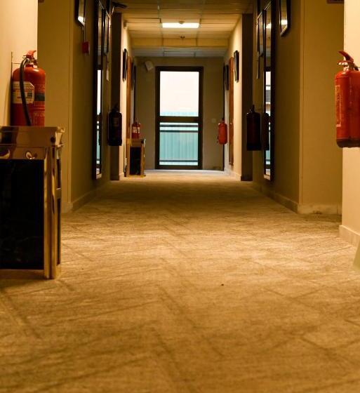 فندق السليمانيه والرمال الزرقاء