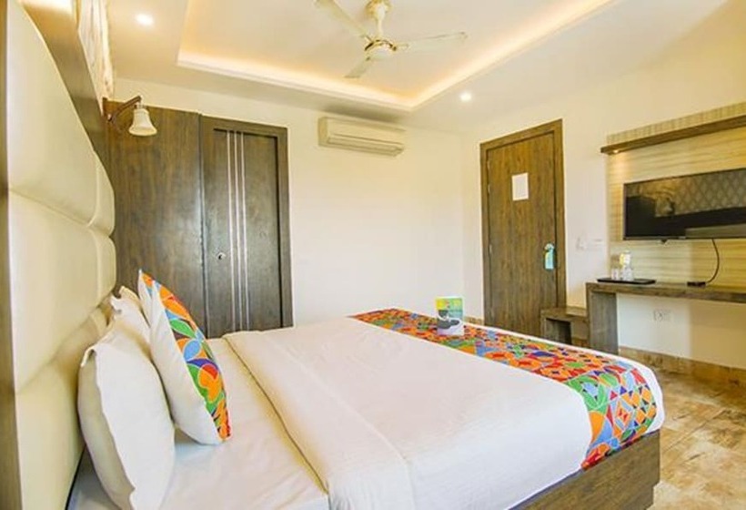 ホテル Fab Viroha