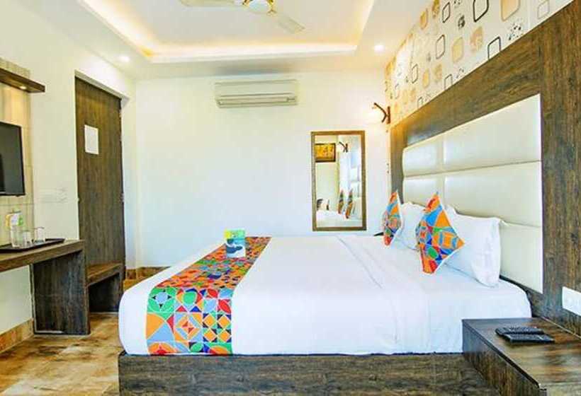 ホテル Fab Viroha