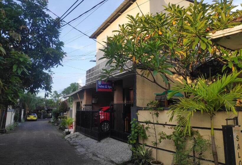 Отель Spot On 90962 Sedana House