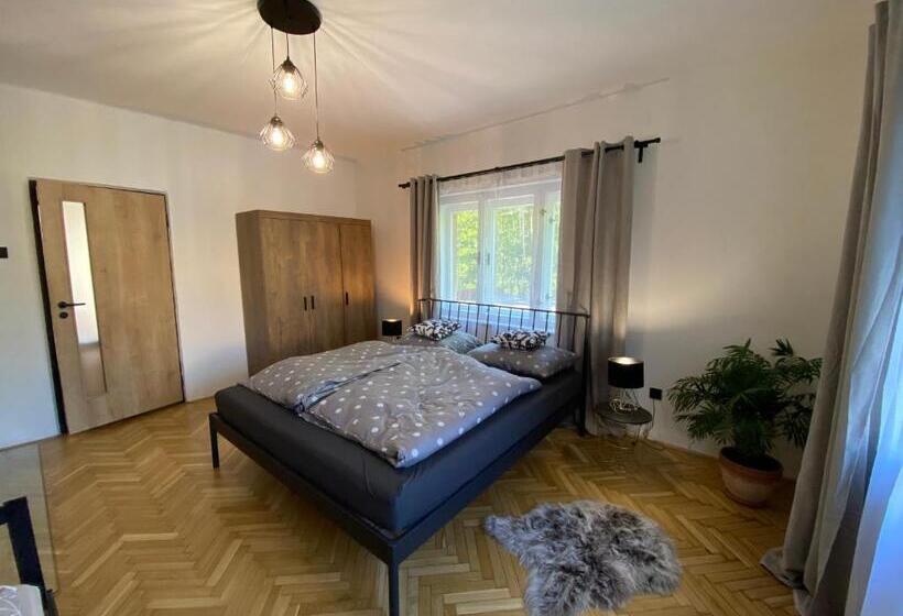 Panda Apartmán Frýdštejn