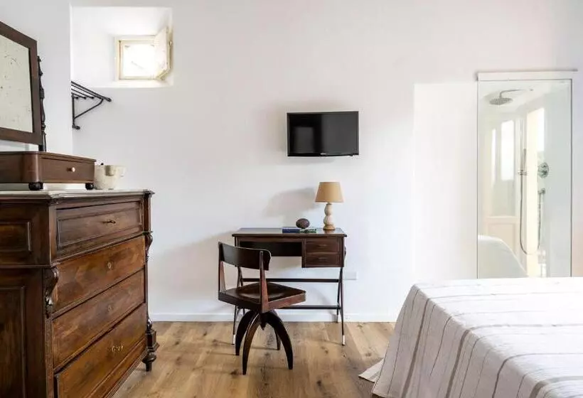 ペンション Iancura   B&b Di Design A Salina