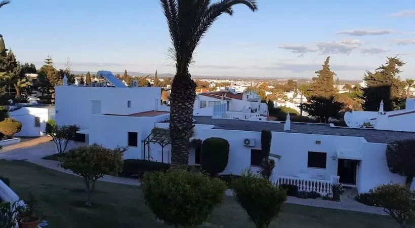 Armação De Pêra Brightness 2 With Pool By Homing