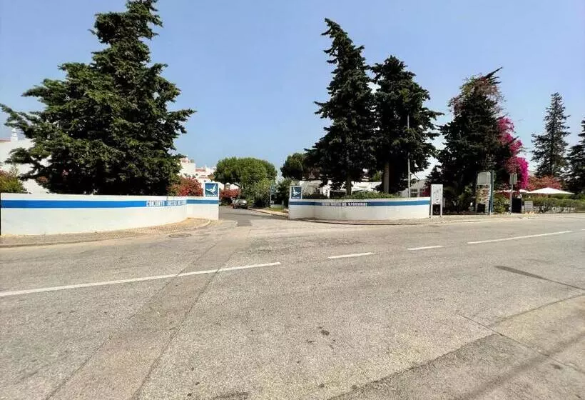 Armação De Pêra Brightness 2 With Pool By Homing