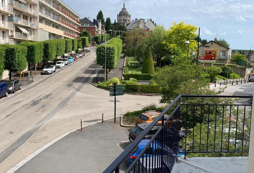 Au Cœur De Lisieux 83 M2 Et Vue Sur La Basilique