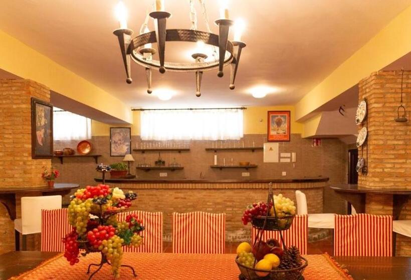 Casa San Ignacio Cantillana By Ruralidays