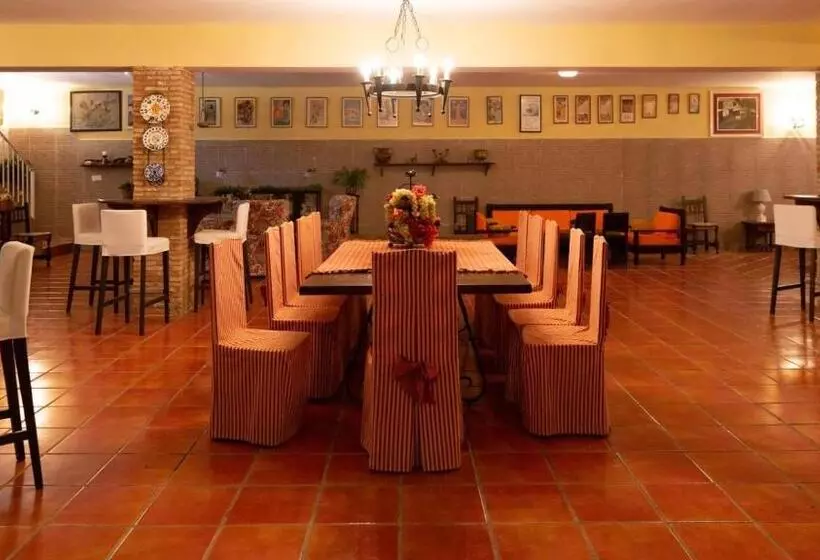 Casa San Ignacio Cantillana By Ruralidays