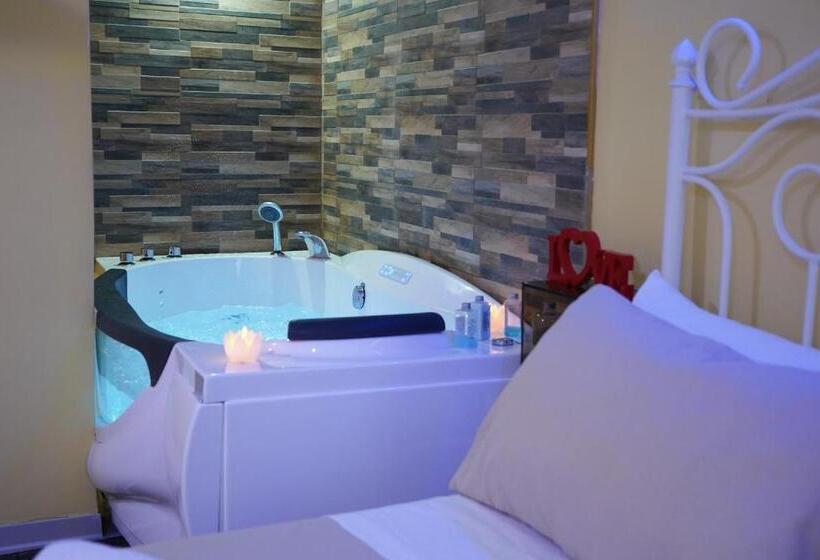 Corte Manzoni Independent Suite