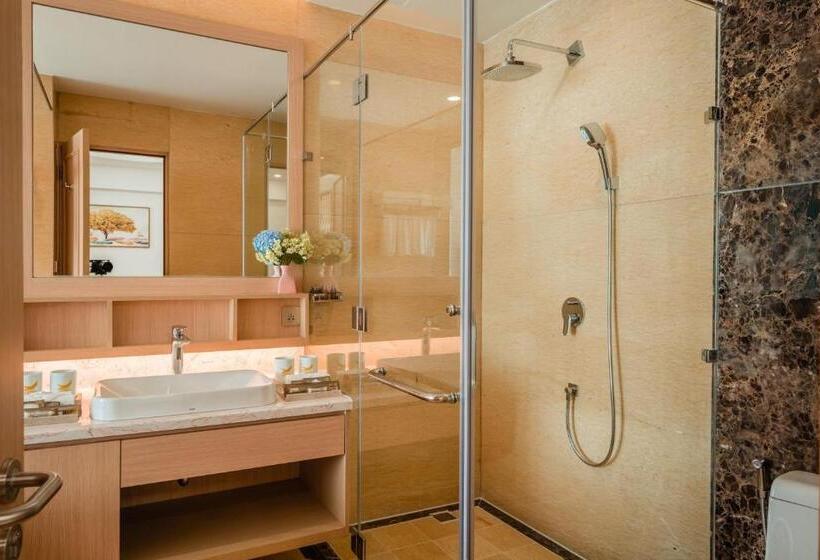 Canary Gold Hotel Quy Nhơn