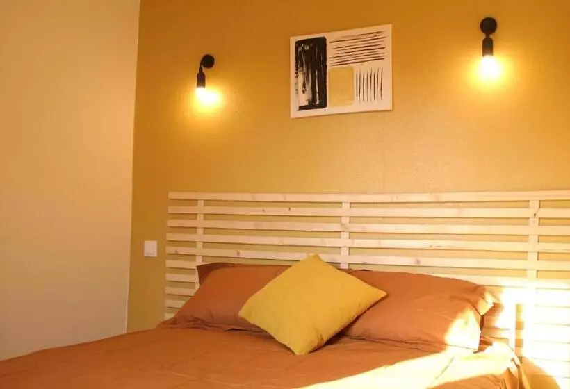 Maison Cosy   Hypercentre Graulhet   6 Pers