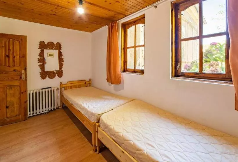 پانسیون винената къща