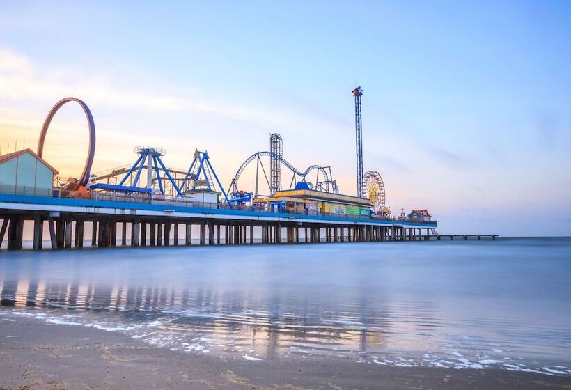 By The Sea Resort 808 Seaside Retreat