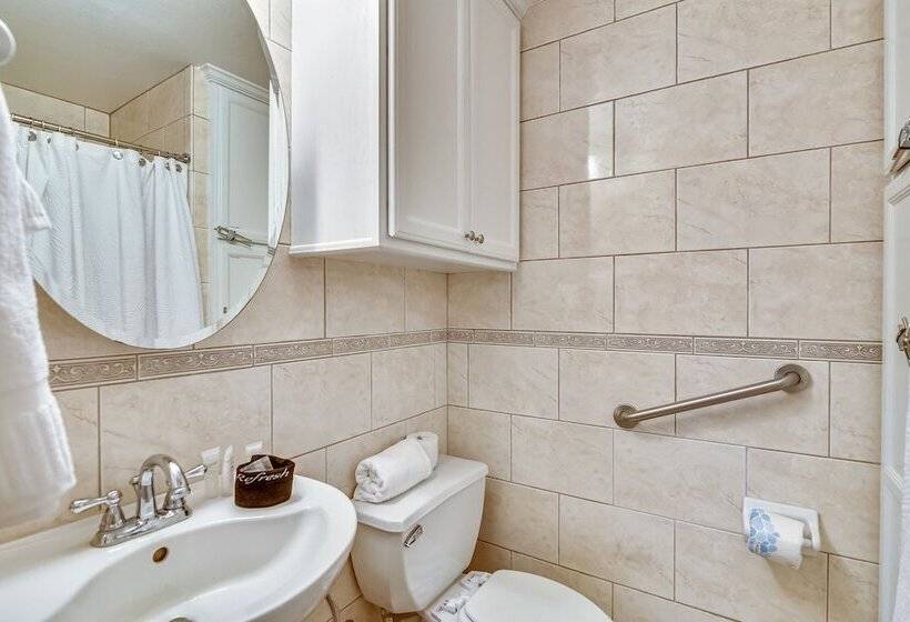 By The Sea Resort 808 Seaside Retreat