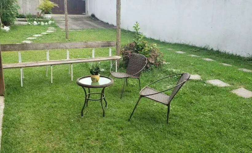 Casa Da Dinda à 650m Da Praia De Itaúna