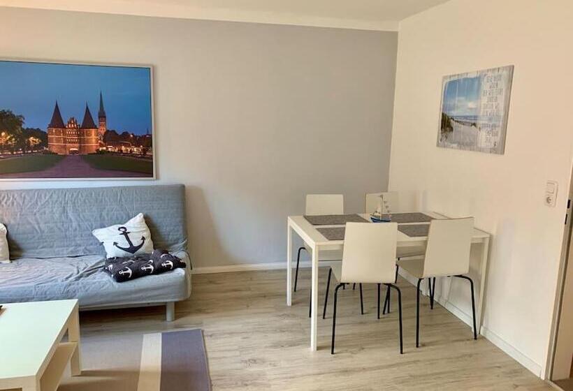 Ferienwohnung Zwischen Lübeck Und Travemünde