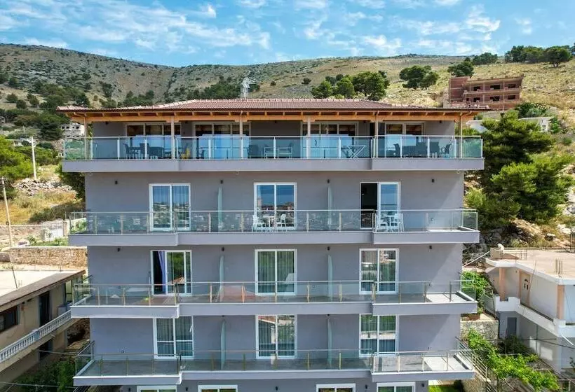 هتل Angel Saranda Palace