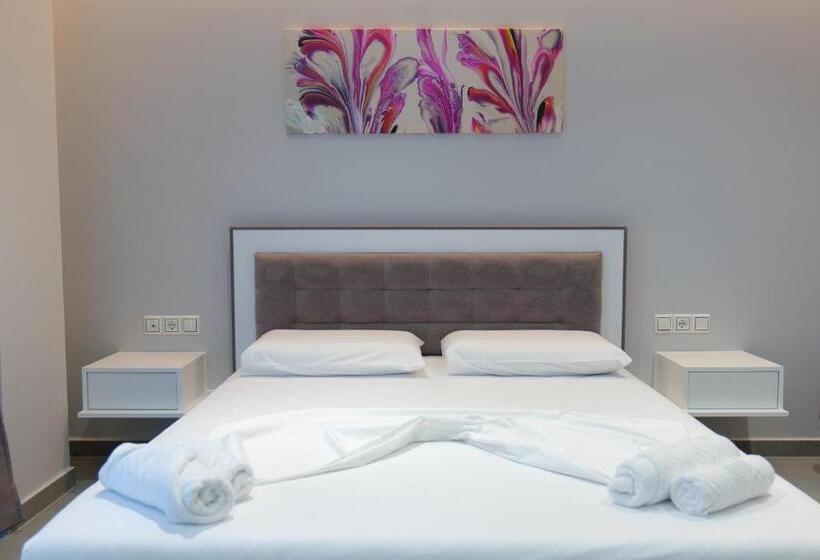 هتل Angel Saranda Palace