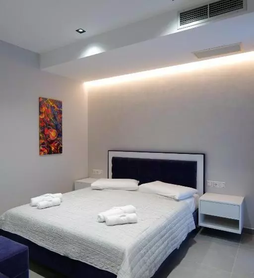 هتل Angel Saranda Palace