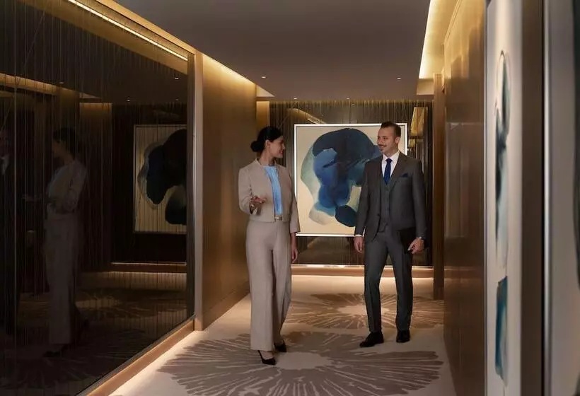 هتل The St. Regis Kuwait