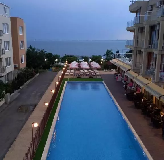 Perla 1 Apartments