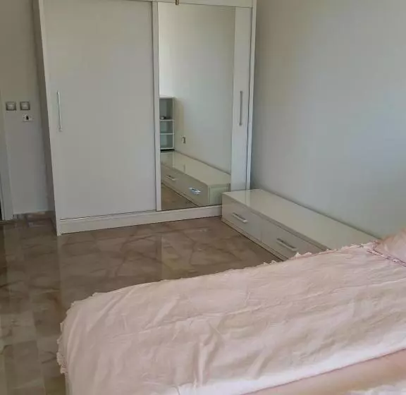 Perla 1 Apartments