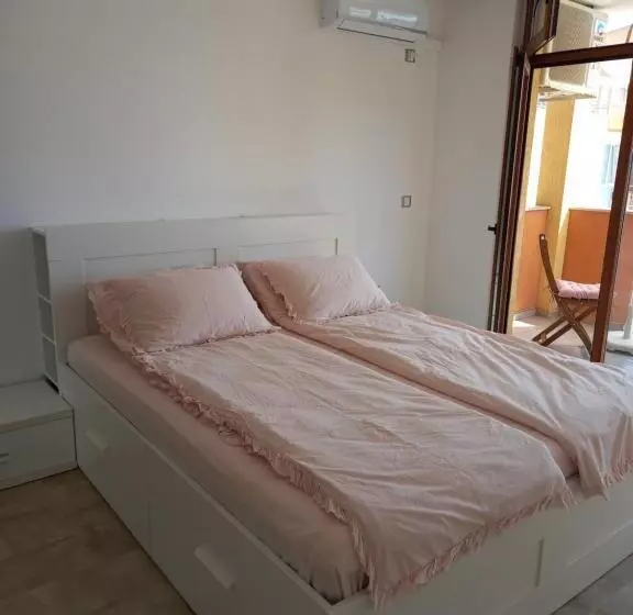 Perla 1 Apartments