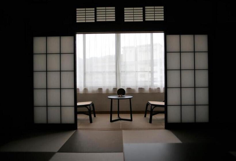 Ryokan 湯村温泉郷 御宿コトブキ