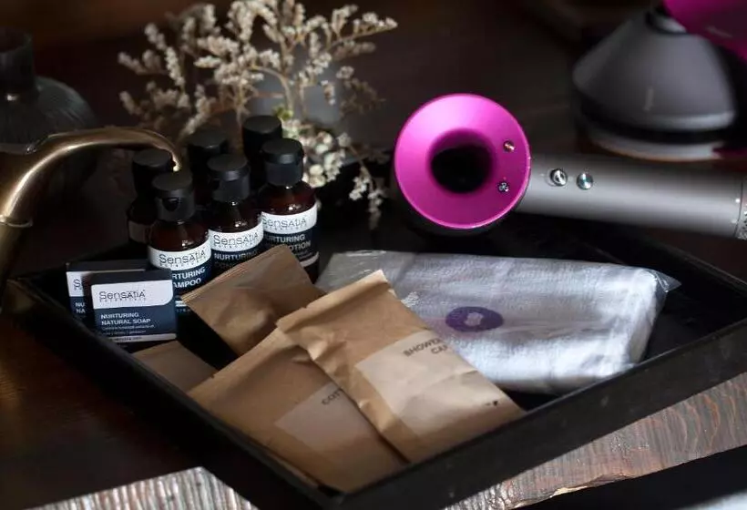 旅館 湯村温泉郷 御宿コトブキ