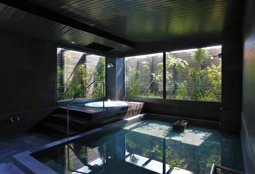 旅館 湯村温泉郷 御宿コトブキ