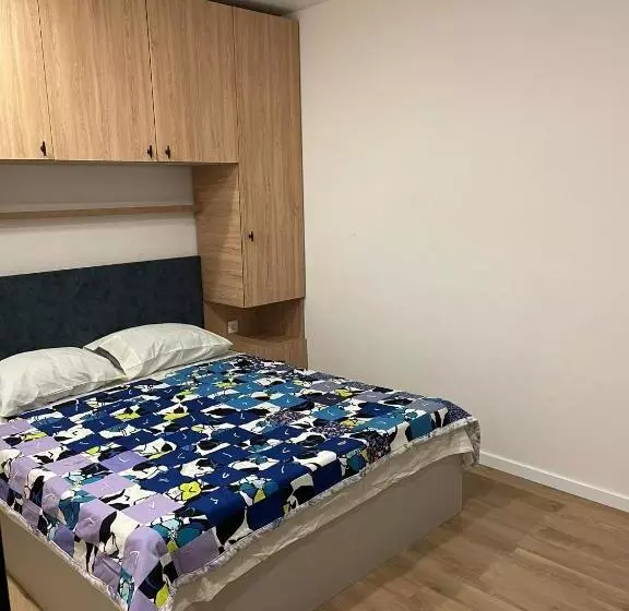 Apartment Qumli