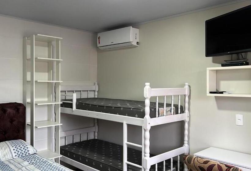 Apto3 Com Ar Cond. Wifi E Tv Smart