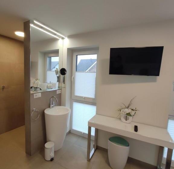 Ferienhaus 018 In Burhave