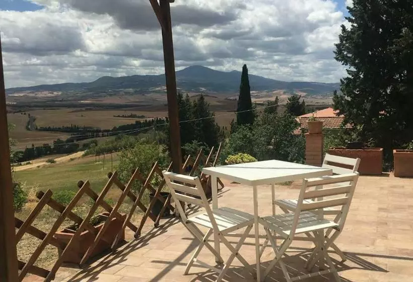 Hotelli Agriturismo Il Casato   Il Torchio